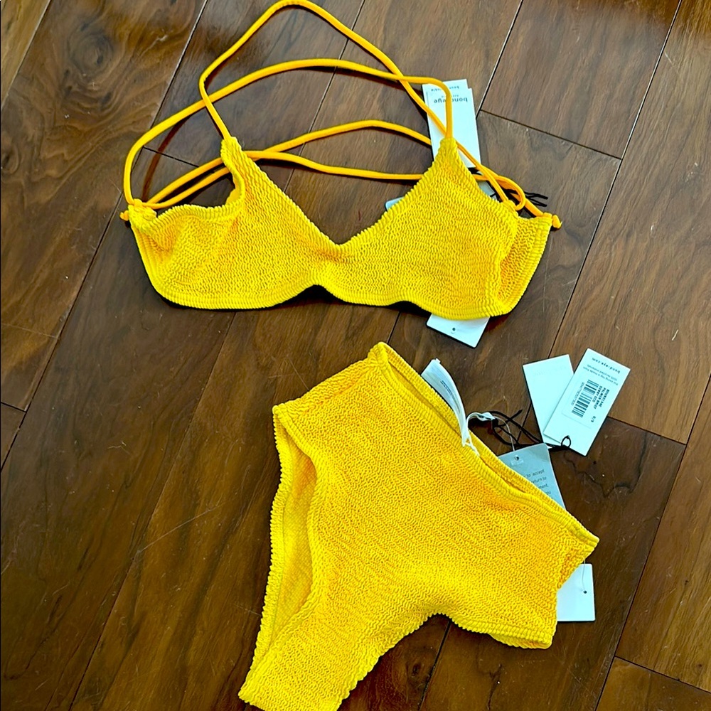 Bond-eye Bikini Set